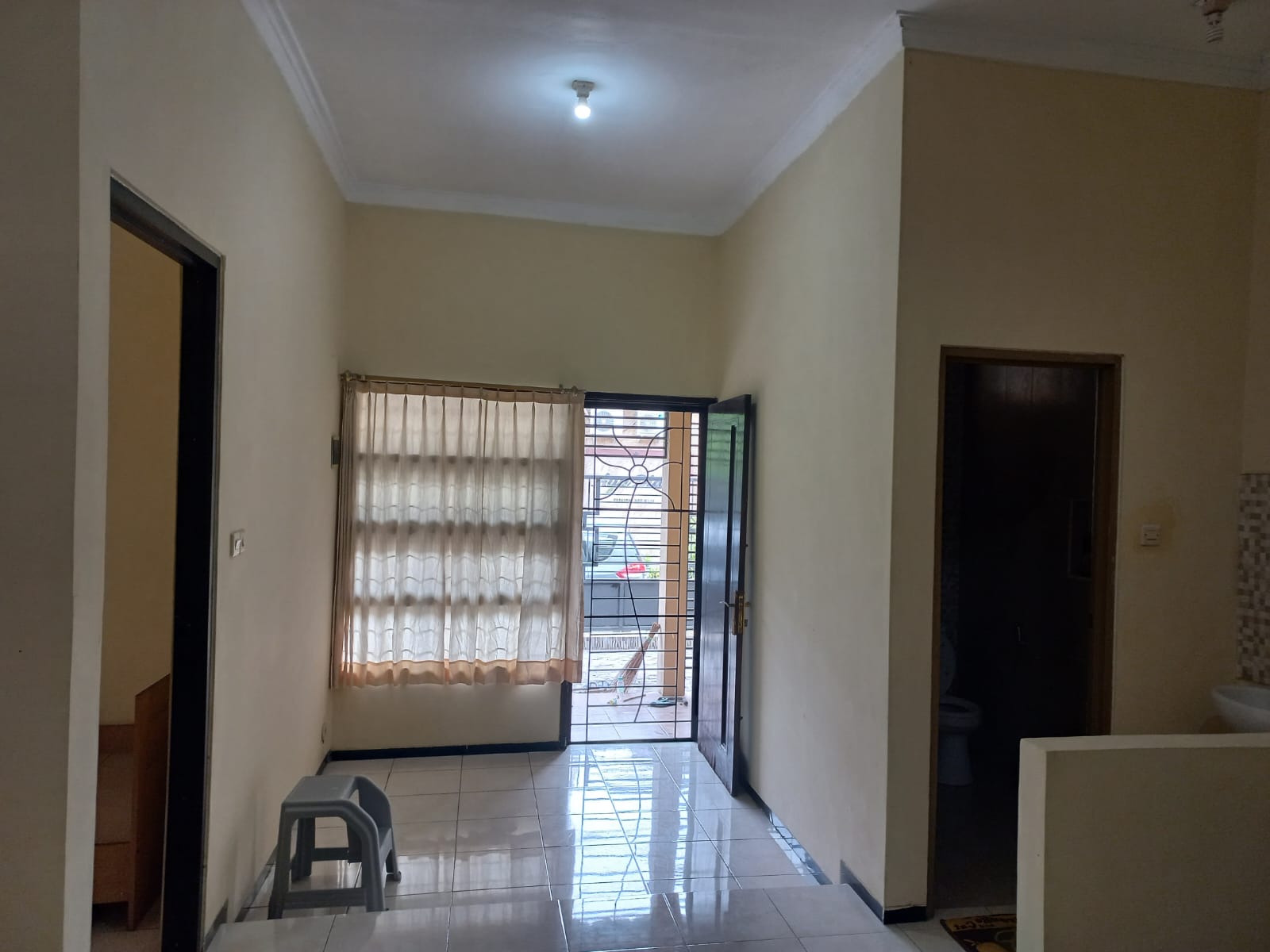 Dijual/ Disewakan Rumah Strategis dan Nyaman Perum Pakal Residence Surabaya Barat - Thumbnail 2