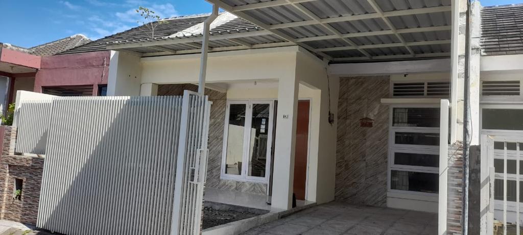 Dijual Rumah Nyaman Murah Perum Pakal Residence Surabaya Barat - Thumbnail 2