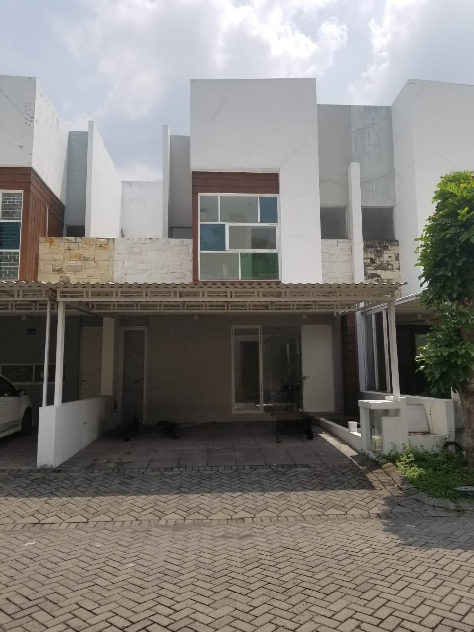 Dijual Rumah Royal Residence cluster Greenwich - Image 1