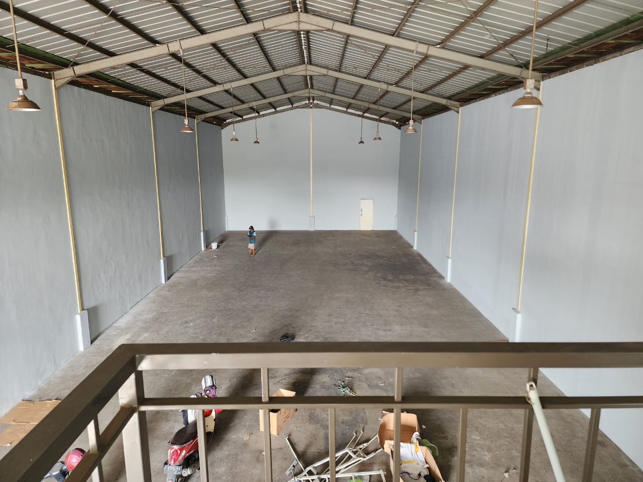 Disewakan Gudang Strategis Raya Pakal Surabaya Barat - Image 1