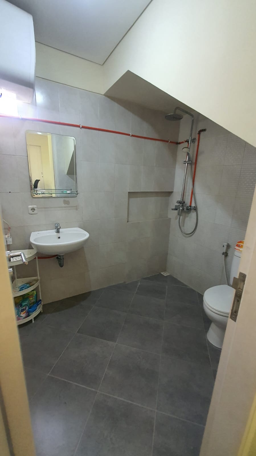 Dijual Rumah Bagus Modern Wilayah Royal Residance Surabaya Barat - Thumbnail 2