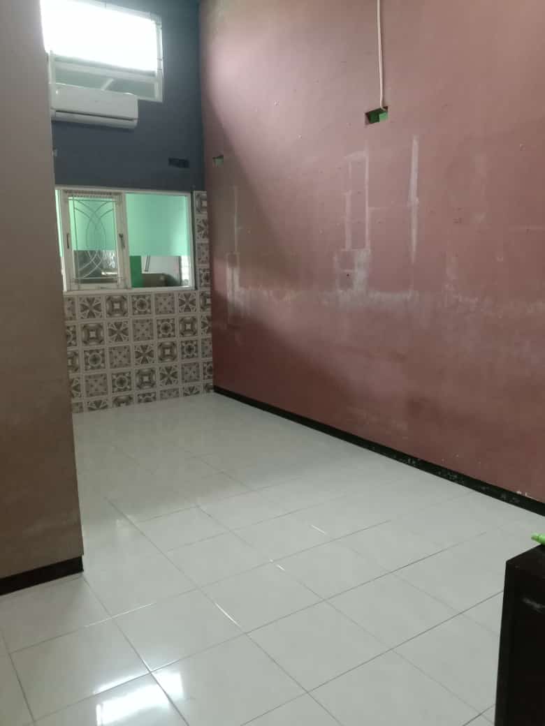 Dijual Rumah Strategis Metro Mansion Sidoarjo - Thumbnail 2