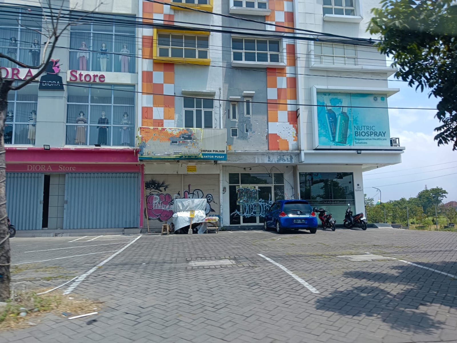 Dijual Ruko Strategis di Ir. H. Soekarno Surabaya Timur - Image 1