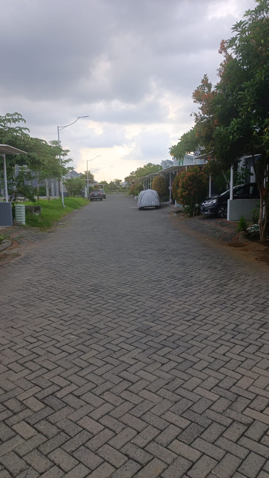 Dijual Rumah Sukolilo Dian Regency 2 Surabaya Timur - Thumbnail 2