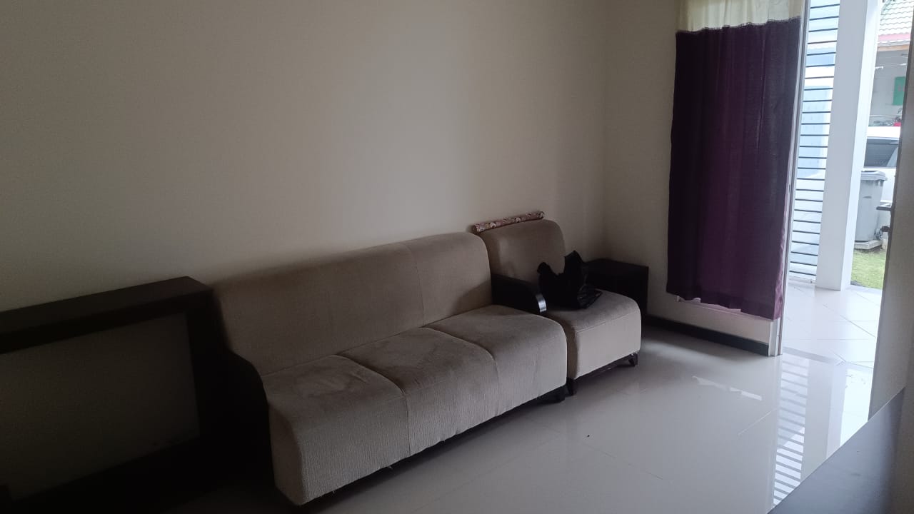 Dijual Rumah Bagus Nyaman Kawasan Sukolilo Dian Regency 2 Surabaya Timur - Thumbnail 3