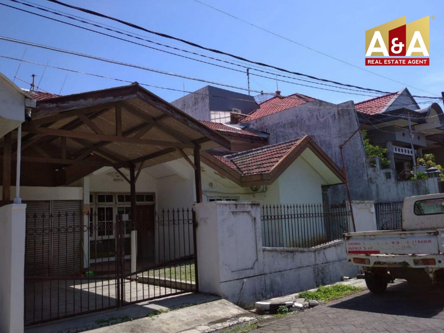 Dijual Rumah Satelit Indah Surabaya Barat - Image 1