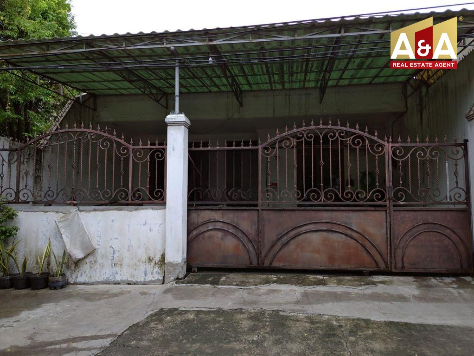 Dijual Rumah Pucang Sawit Surabaya Timur - Image 1