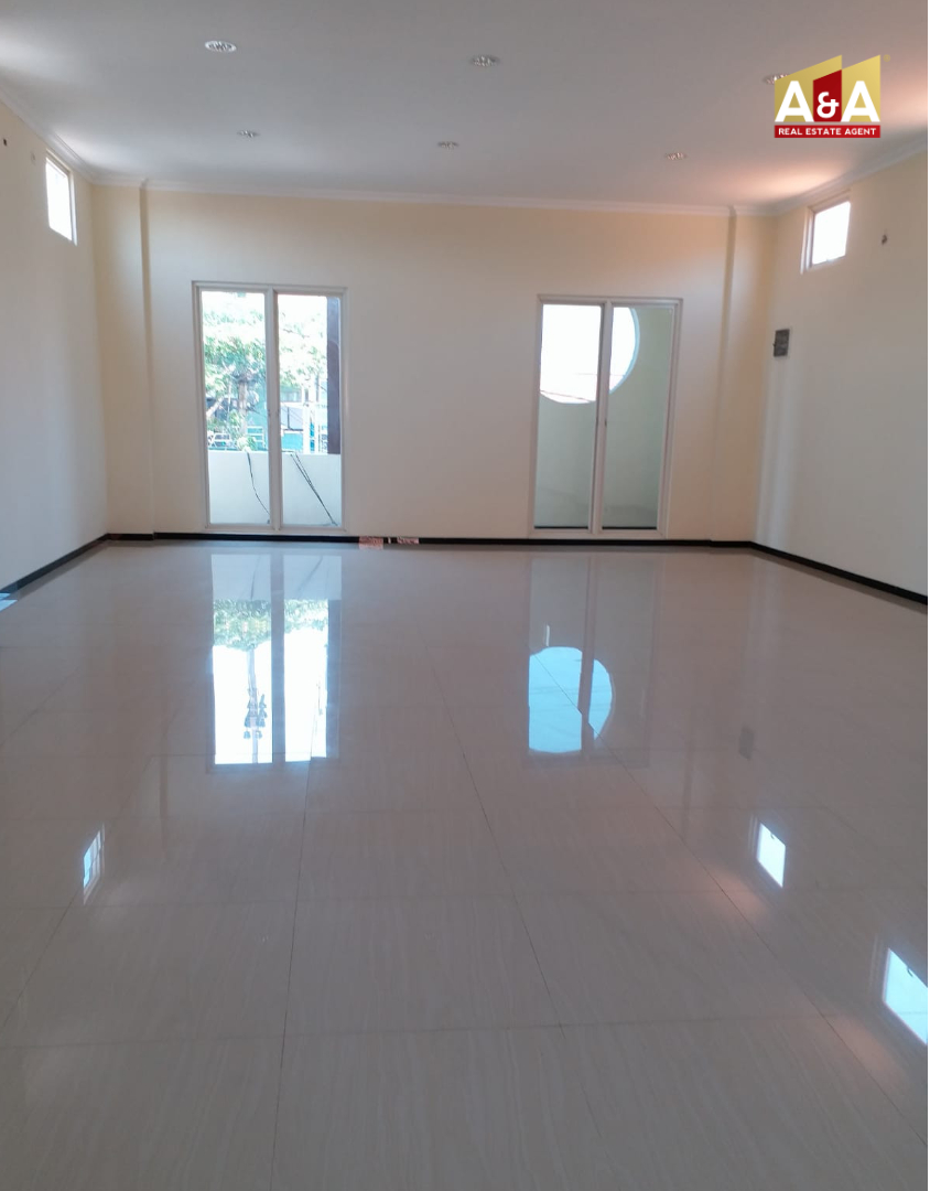 Dijual Ruko Langsung Ada Penyewa Surabaya Timur - Image 1