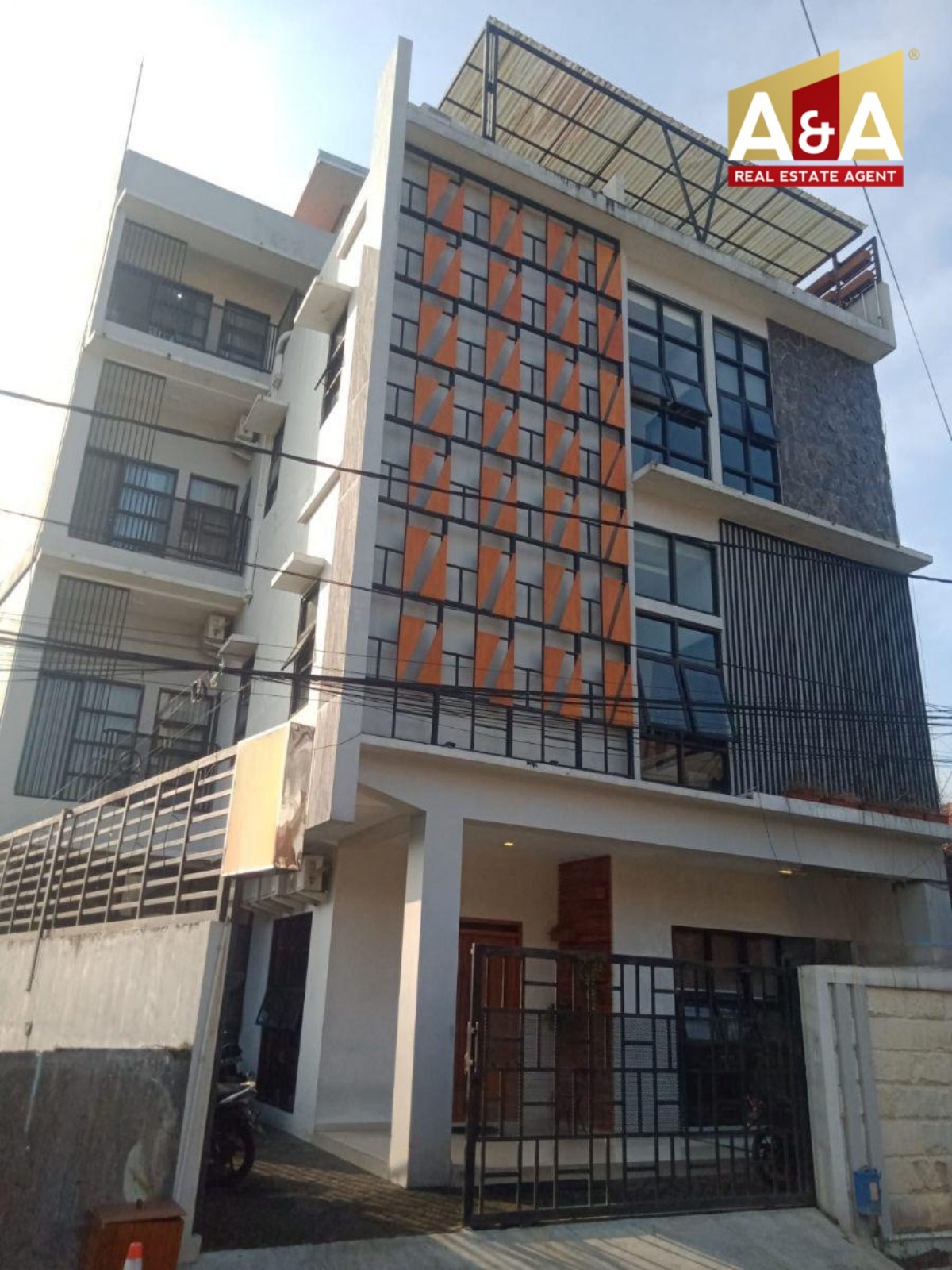 Dijual Rumah Kos Eksklusif Full Furnished di Karangbesuki Sukun Malang - Image 1