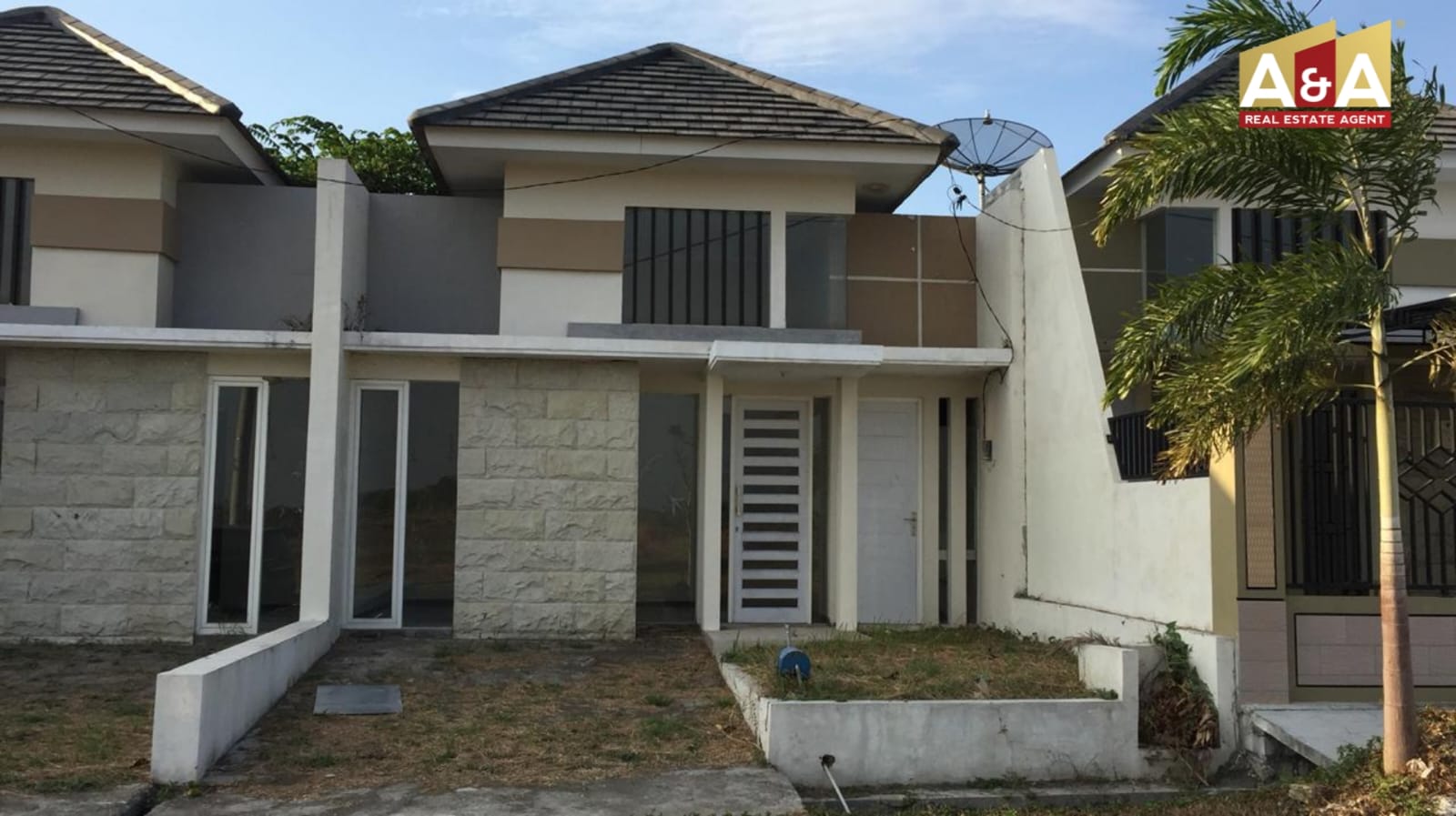 Dijual Rumah Nyaman Strategis di Perum Patra Raya Surabaya Barat - Image 1