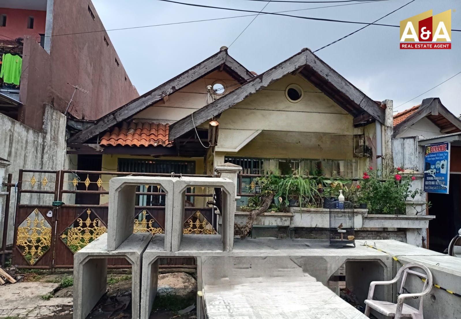 Dijual rumah di wilayah Surabaya Timur, berlokasi di Bratang Gede - Image 1