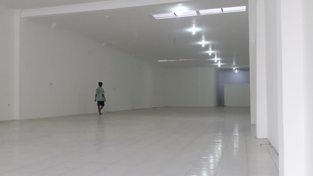 Disewakan Ruko Strategis 0 jalan raya Manyar Kertoarjo Surabaya Timur - Image 1