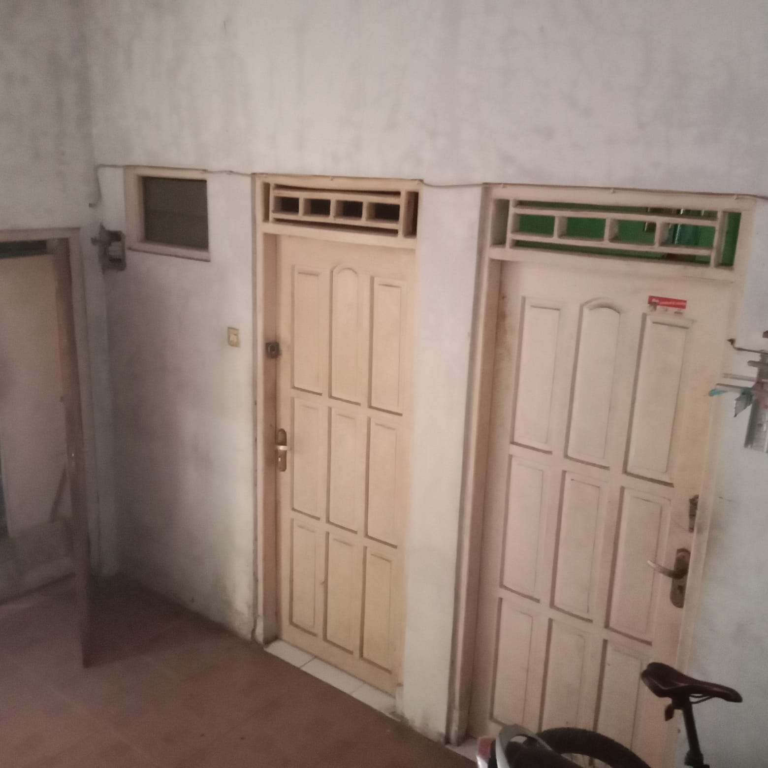 *Dijual Rumah Kos+Rumah Makan lokasi Strategis Manyar Kertoarjo Surabaya Timur* - Thumbnail 2