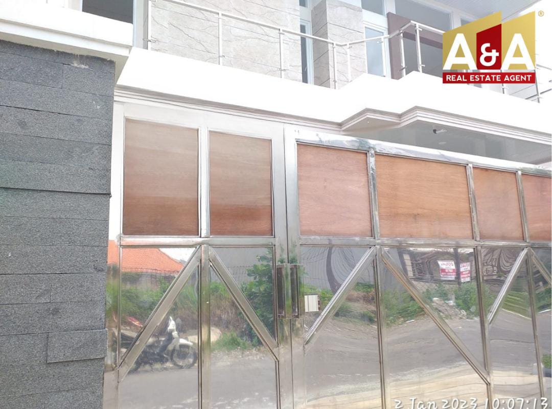 Dijual Rumah Wilayah Dharmahusada Indah Barat Surabaya Timur - Image 1
