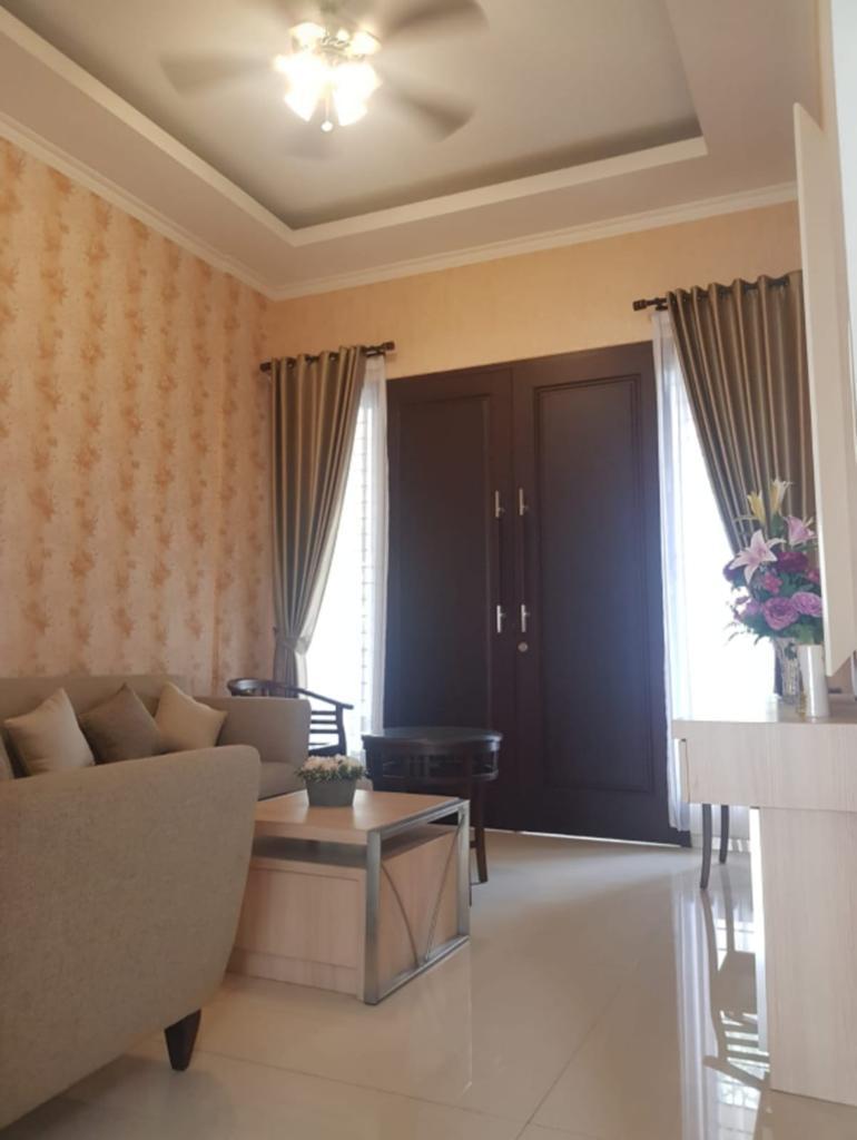 Dijual/Disewakan Rumah Modern Minimalis Wilayah Citraland Surabaya Barat - Image 1