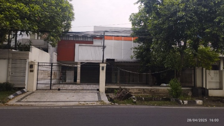 Disewakan Ruko Strategis Pusat Kota Wilayah Surabaya - Image 1