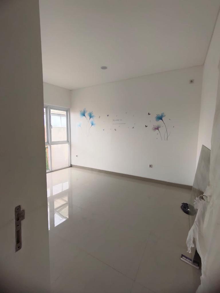 Dijual Rumah Murah Turun Harga Villa Taman Telaga Citraland Surabaya Barat - Thumbnail 2