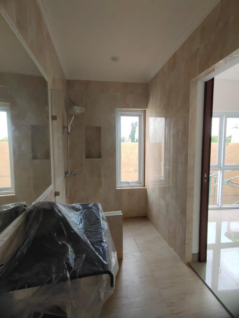 Dijual Rumah Murah Turun Harga Villa Taman Telaga Citraland Surabaya Barat - Thumbnail 2