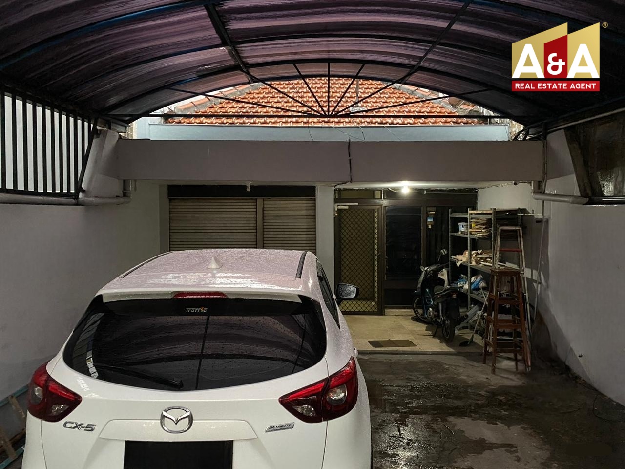 Dijual Rumah Lokasi Strategis Wilayah Tembok Dukuh Surabaya Pusat - Image 1