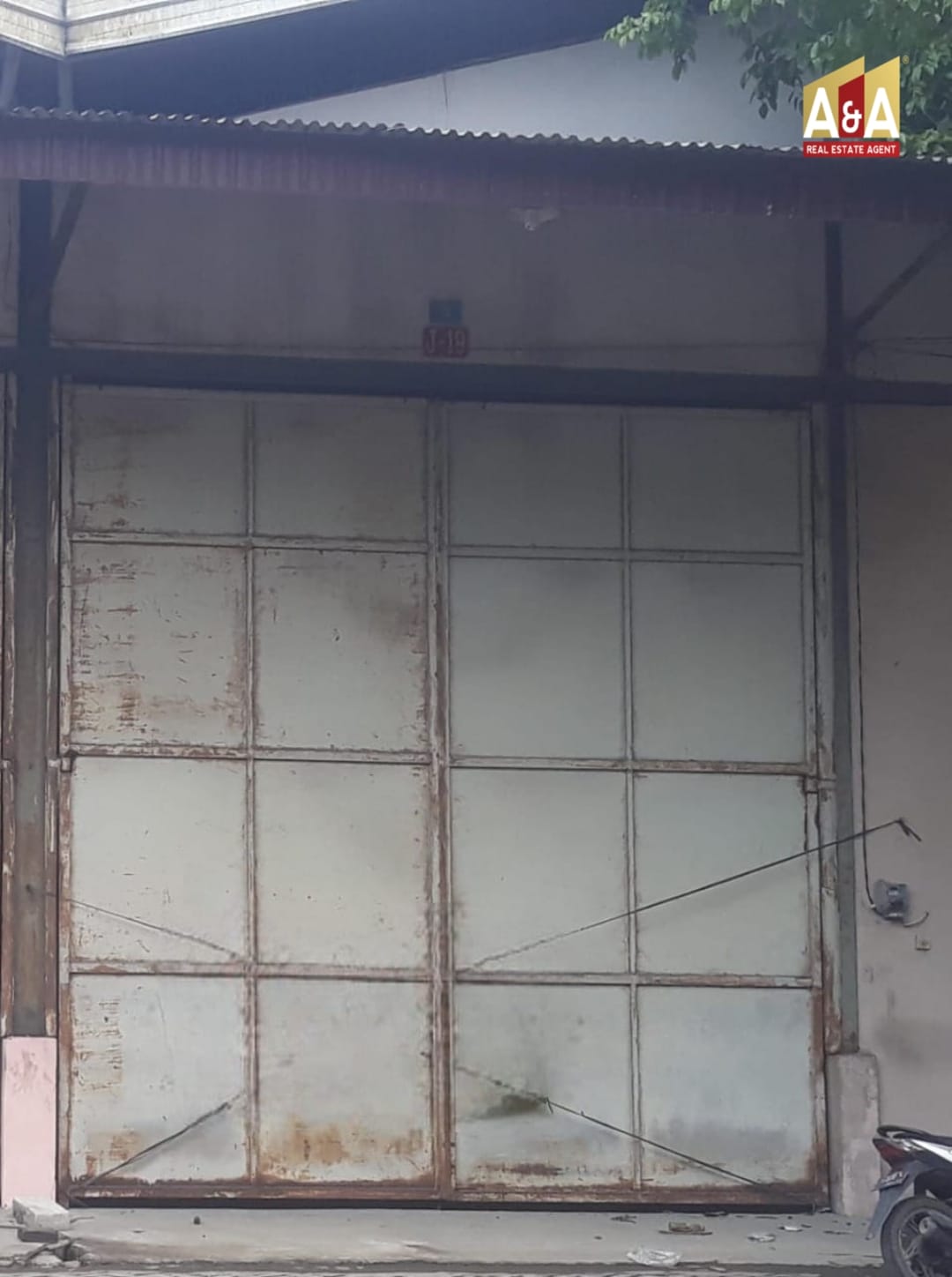 Dijual/Disewakan Gudang Eksklusif dan Strategis di Mutiara Margomulyo Indah Surabaya Barat - Image 1