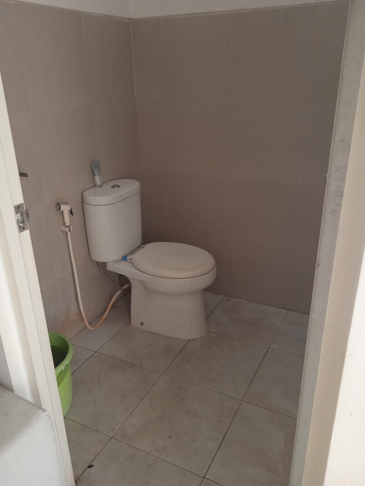 Dijual Rumah Modern Strategis di Citra Harmoni Sidoarjo - Thumbnail 4