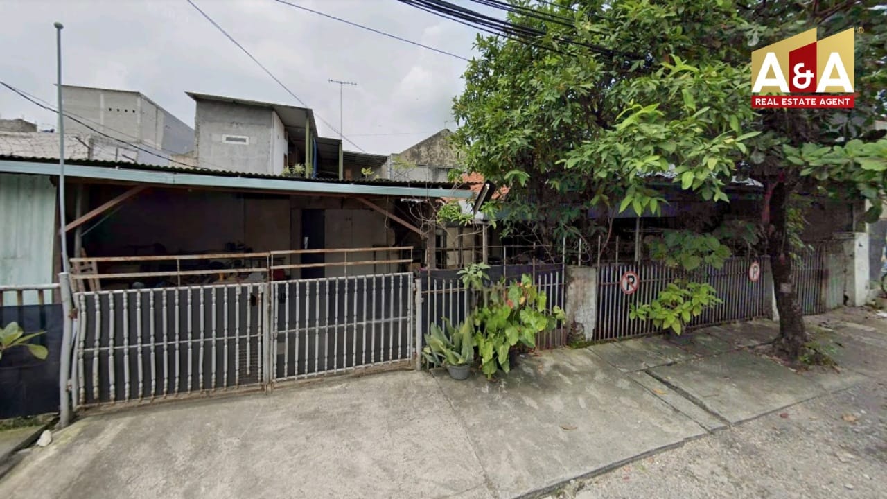 Dijual Rumah Lama Hitung Tanah dan Strategis di Dukuh Kupang Surabaya Barat - Image 1