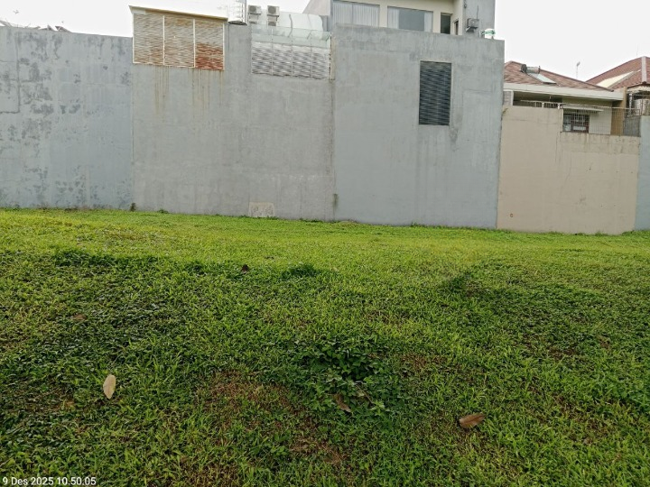 Disewakan Tanah Komersial Strategis di Royal Park Citraland Surabaya Barat - Image 1