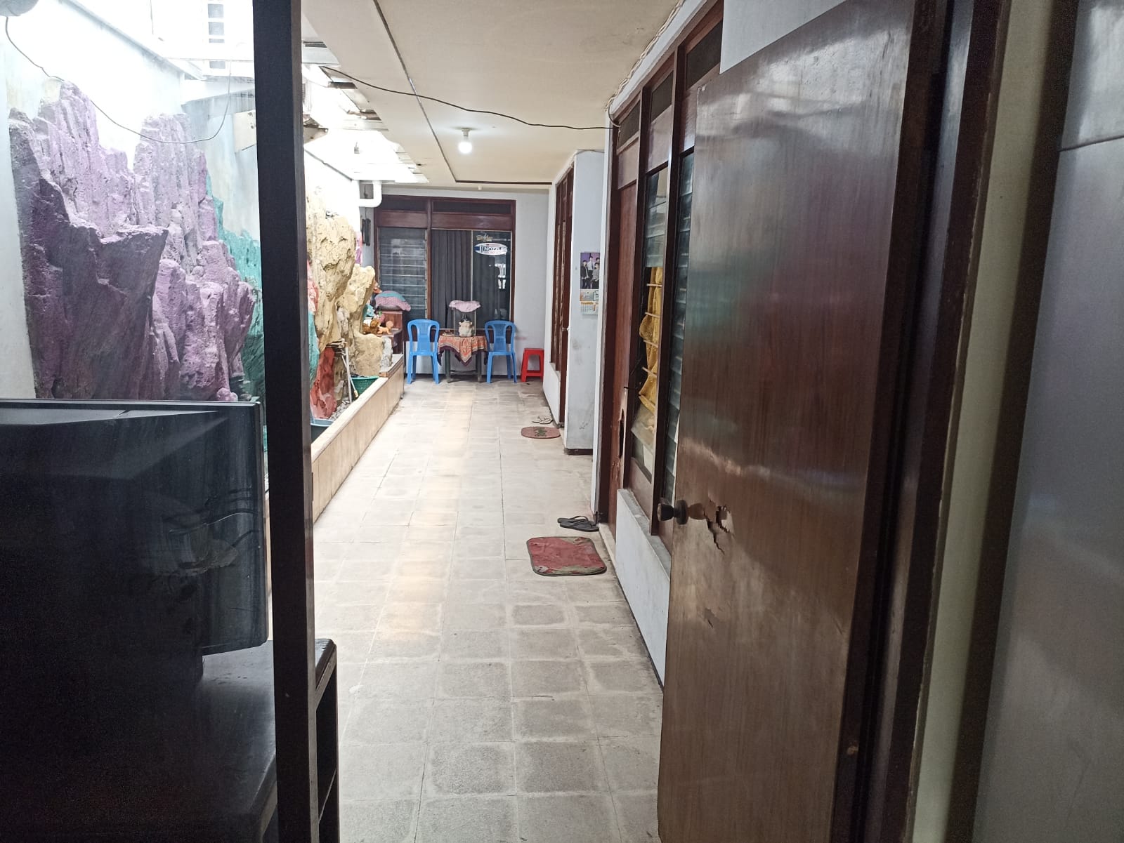 Dijual Rumah Nyaman dan Strategis di Petemon Wilayah Surabaya Barat - Thumbnail 3