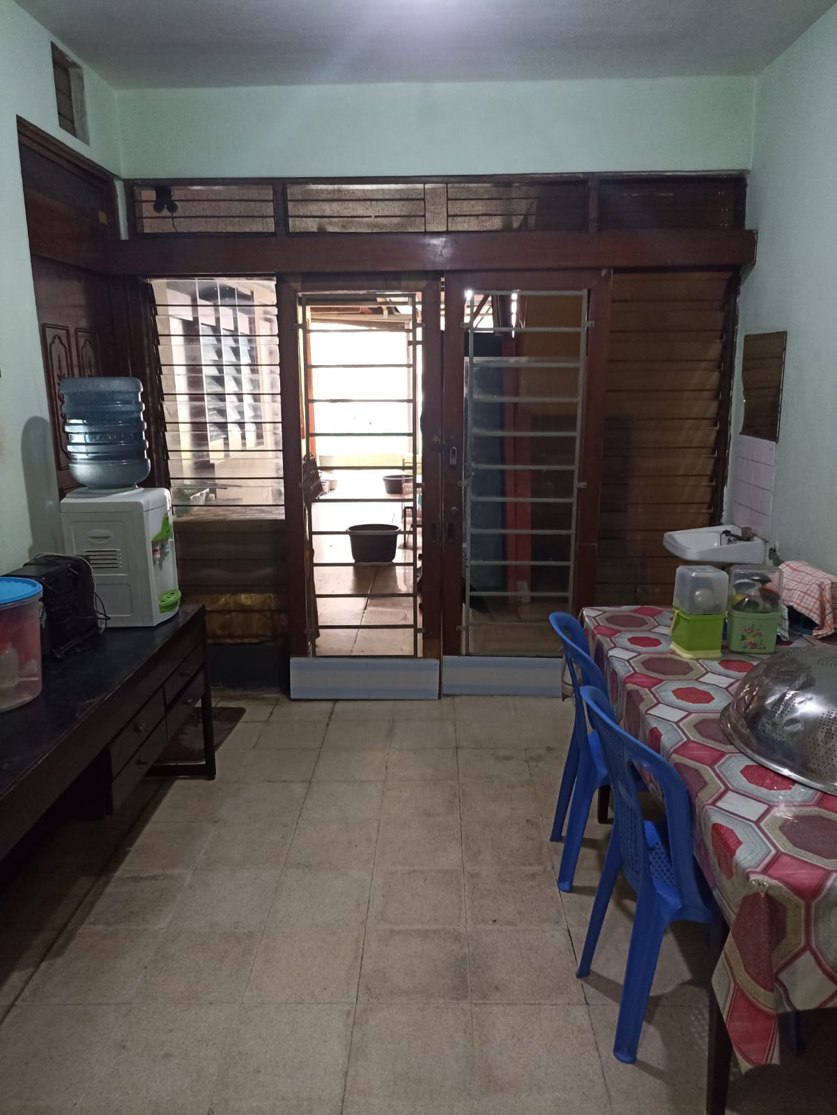 Dijual Rumah Nyaman dan Strategis di Petemon Wilayah Surabaya Barat - Thumbnail 4