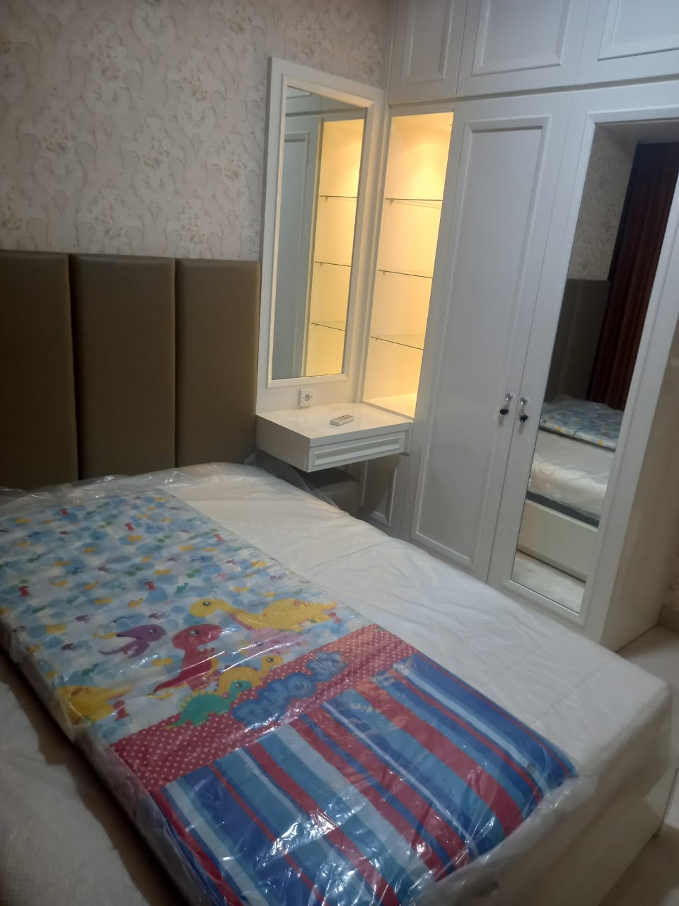 Dijual Apartemen Mewah Strategis Wilayah Surabaya Barat - Thumbnail 2