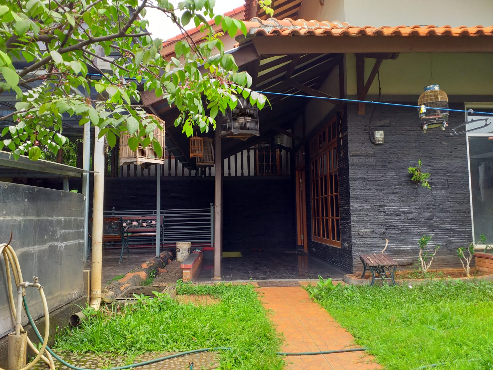 Dijual Rumah Bagus Strategis Wilayah Bekasi - Thumbnail 2