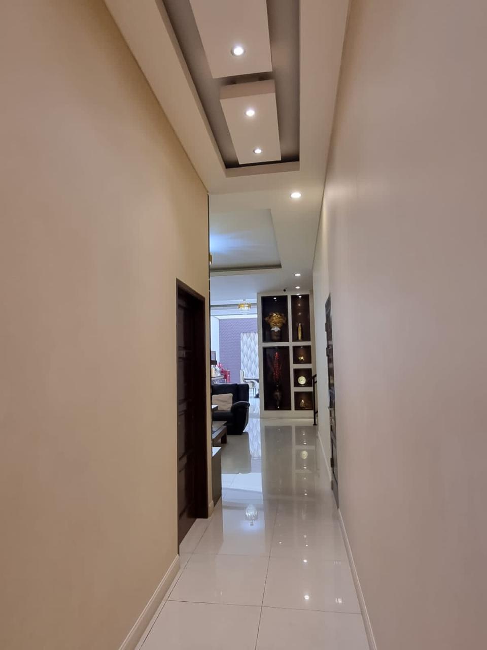 Dijual Rumah Mewah Strategis Wilayah jakarta Selatan - Image 1