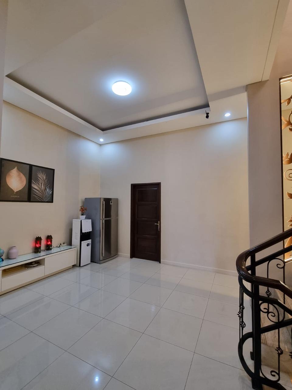 Dijual Rumah Mewah Strategis Wilayah jakarta Selatan - Thumbnail 3