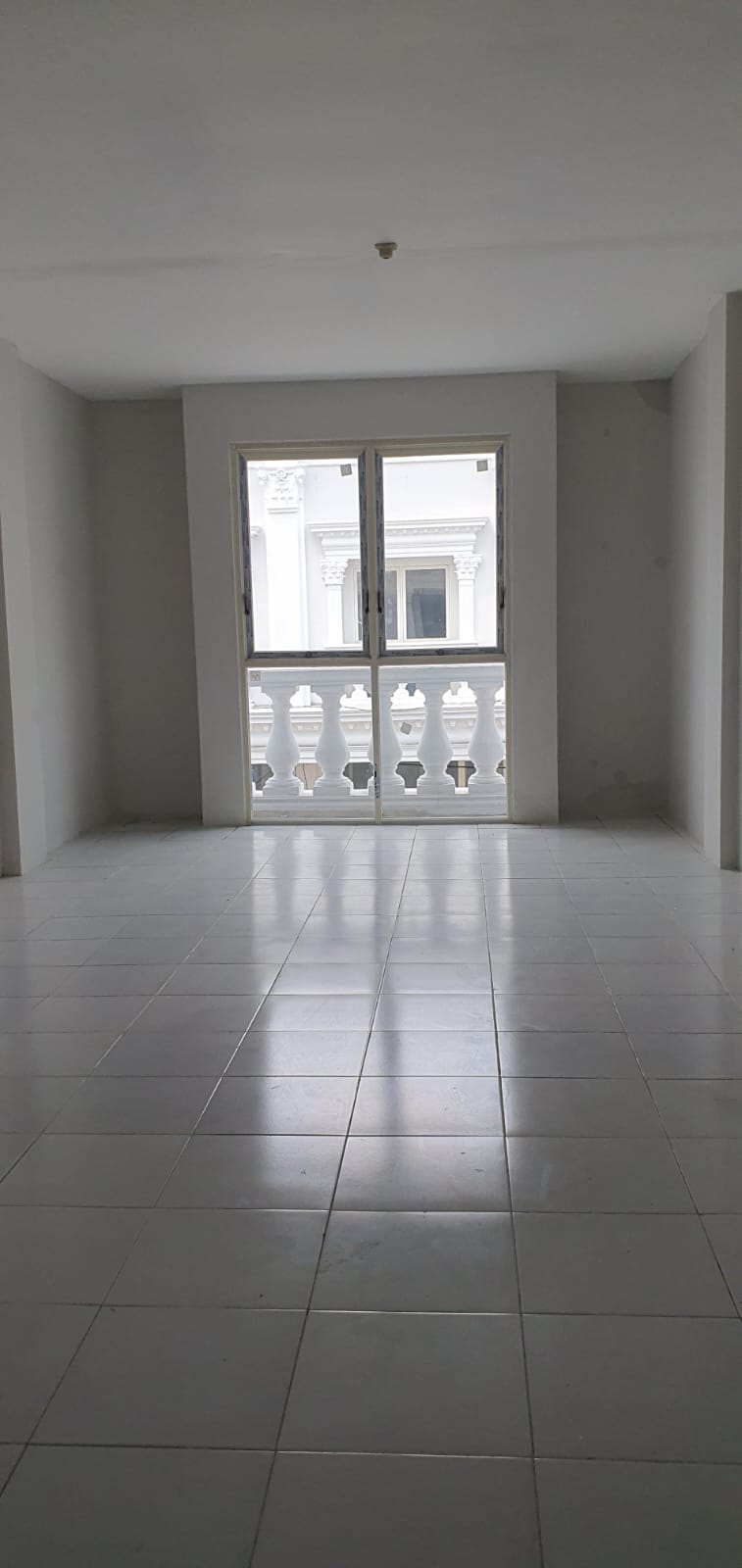 Dijual/Disewakan Ruko Bagus Strategis Royal Palace Sidoarjo - Thumbnail 4