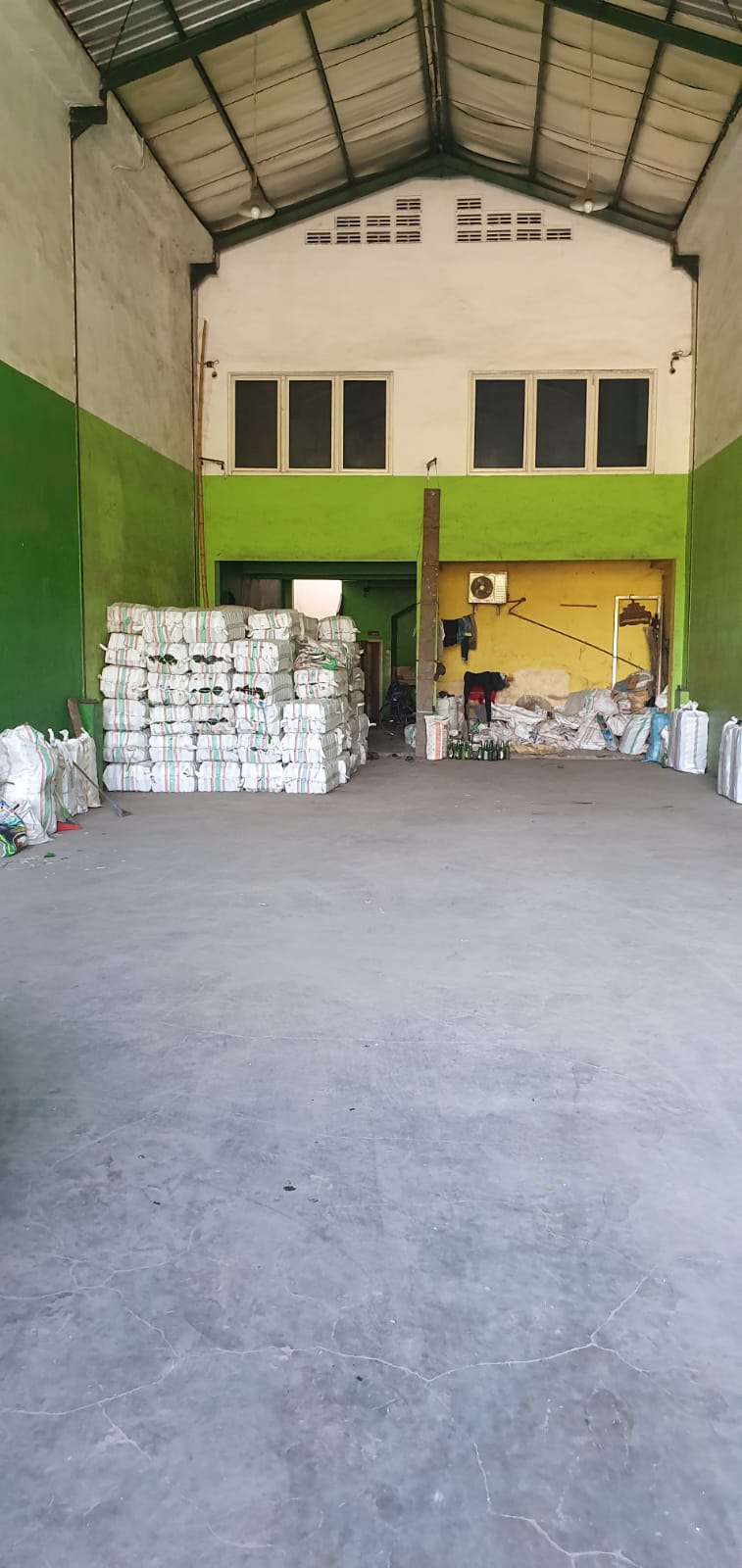 Dijual/Disewakan Gudang Strategis di demak Surabaya Pusat - Image 1