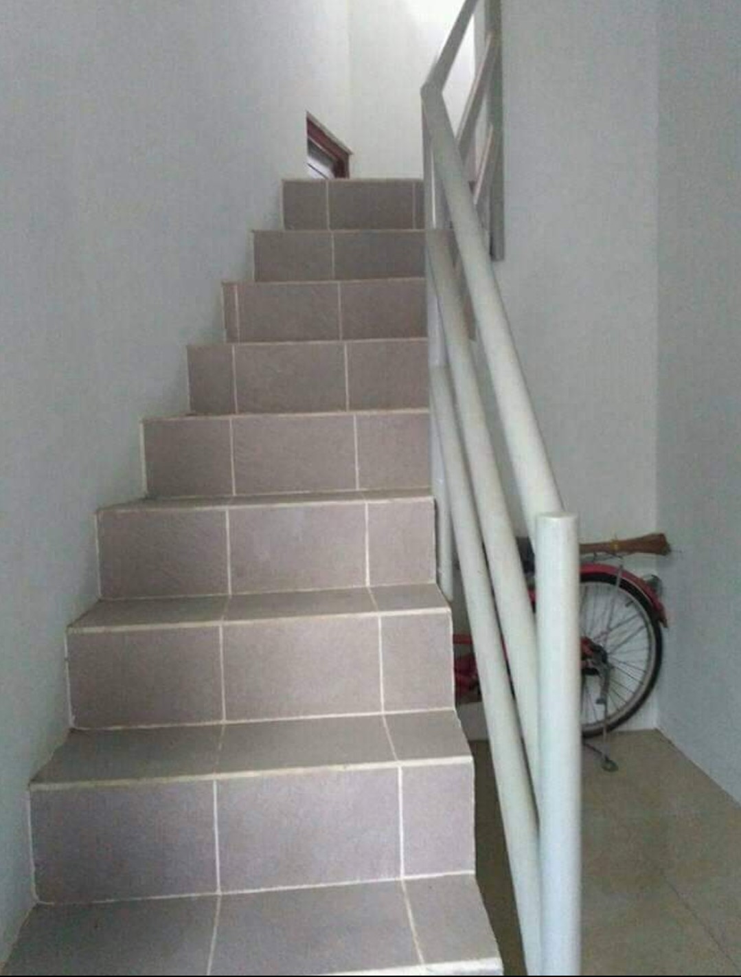 Dijual Rumah Bagus Strategis Wilayah Surabaya Utara - Image 1