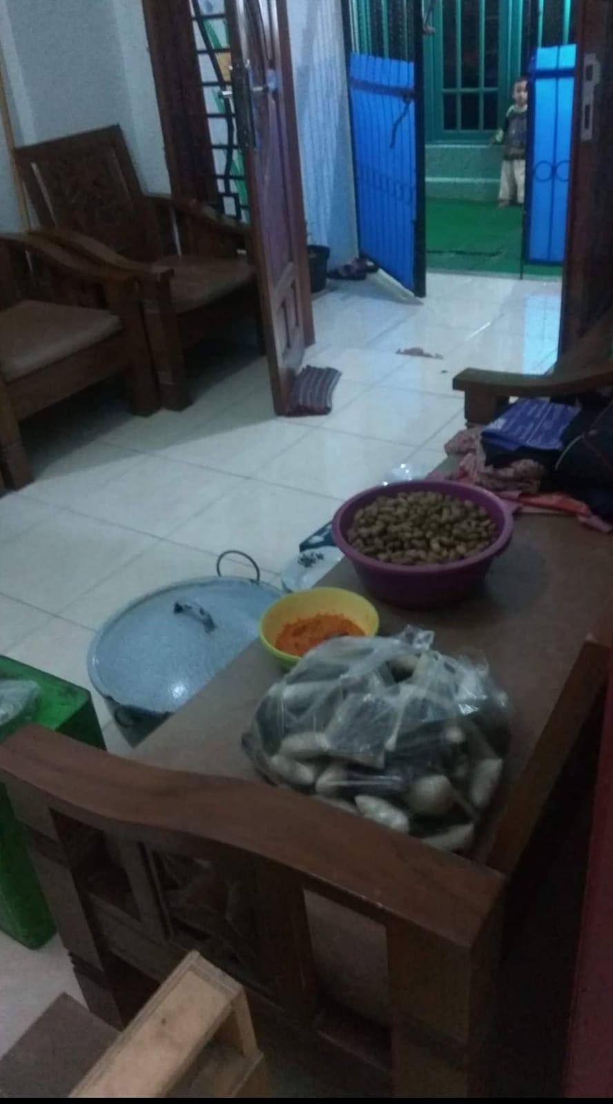 Dijual Rumah Bagus Strategis di Jalan Pogot Wilayah Surabaya Utara - Thumbnail 3