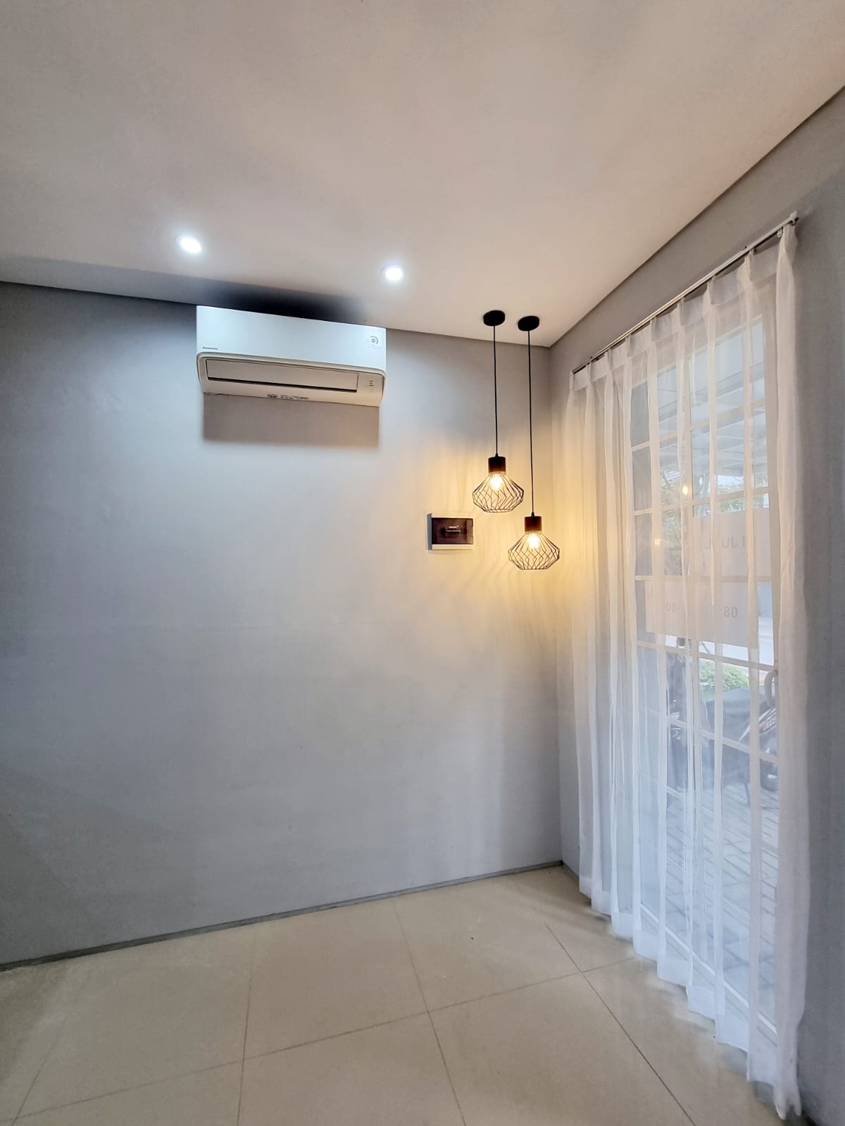 Dijual Rumah Minimalis Murah di Grand Pakuwon Surabaya Barat - Thumbnail 2