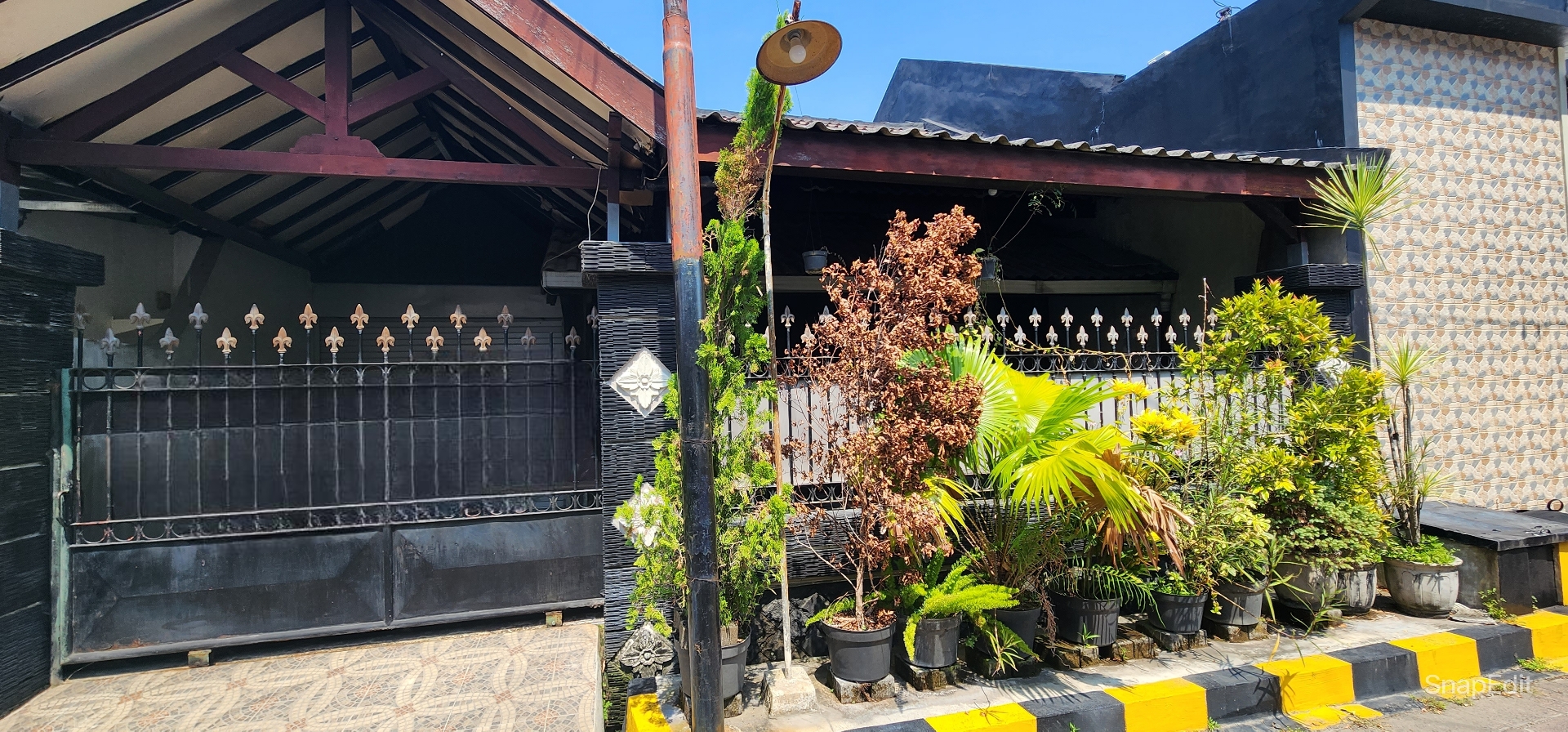 Dijual Rumah Murah dan Strategis di Rungkut Mapan Surabaya Timur - Image 1