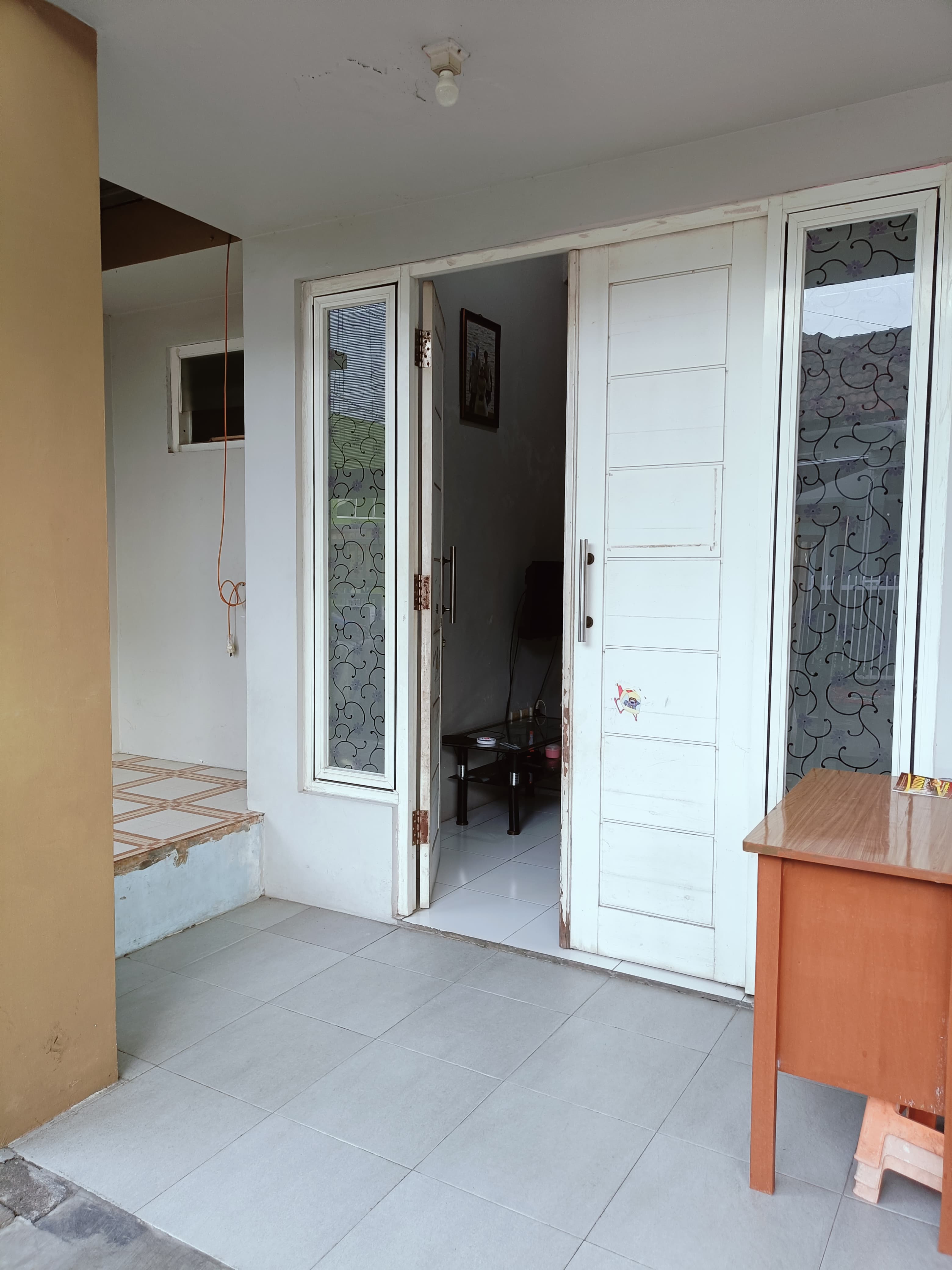 Dijual Rumah Bagus Murah Perum Menteng Regency Surabaya Barat - Image 1
