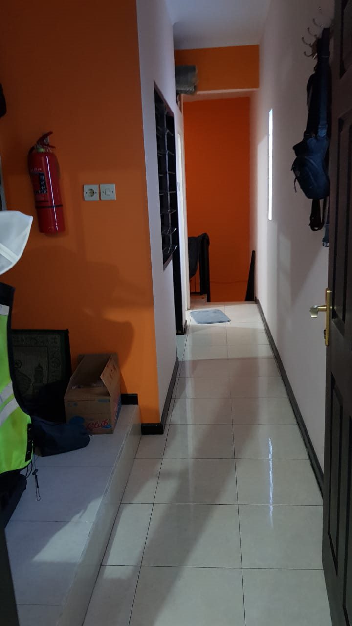 Dijual Rumah Mewah Strategis Puri Surya Jaya Sidoarjo - Thumbnail 3