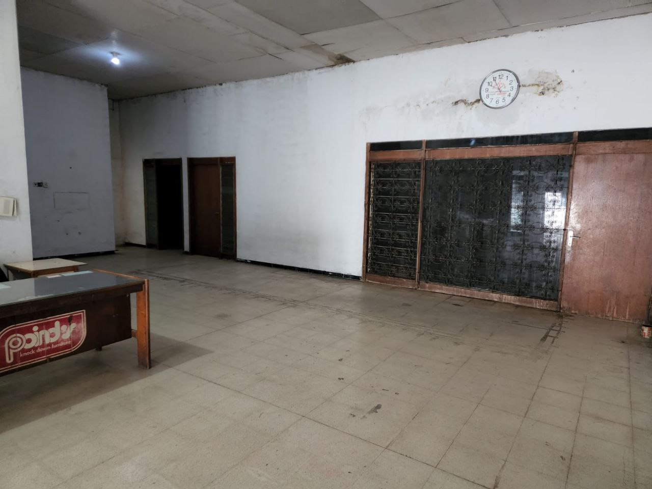 Dijual Rumah Modern Area Pusat Kota Wilayah Surabaya Pusat - Image 1