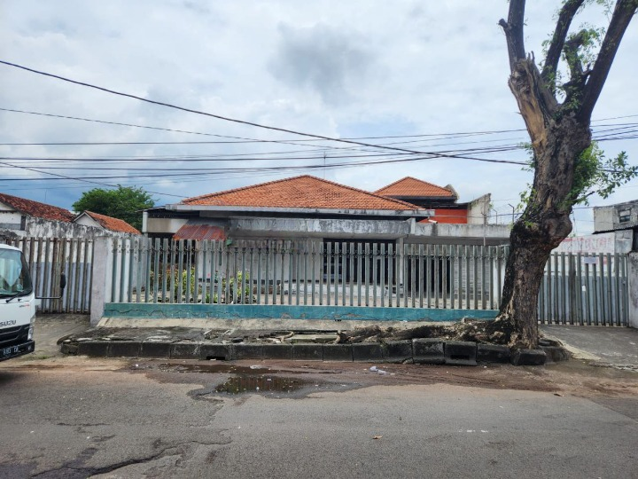 Dijual Rumah Modern Area Pusat Kota Wilayah Surabaya Pusat - Thumbnail 4