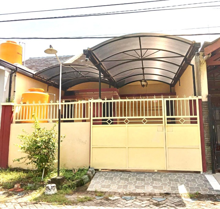Dijual Rumah Siap Huni Strategis Dreaming Land Wilayah Surabaya Barat - Image 1