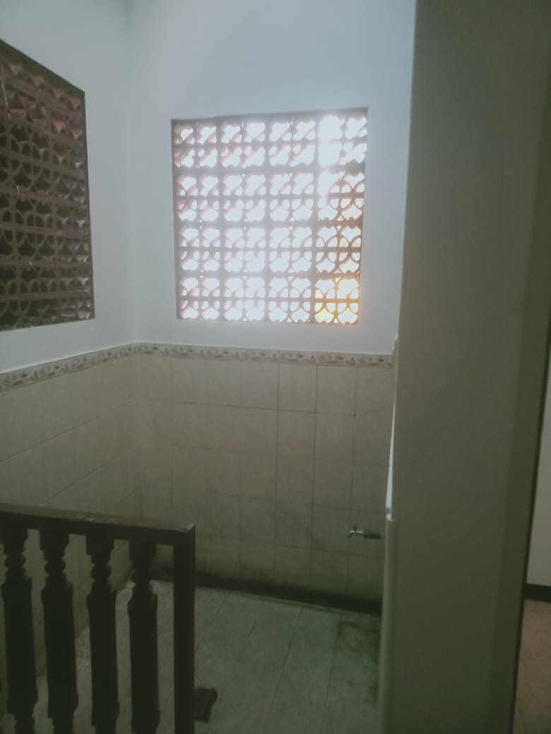 Dijual Rumah Bagus Strategis Puri Indah Sidoarjo - Image 1