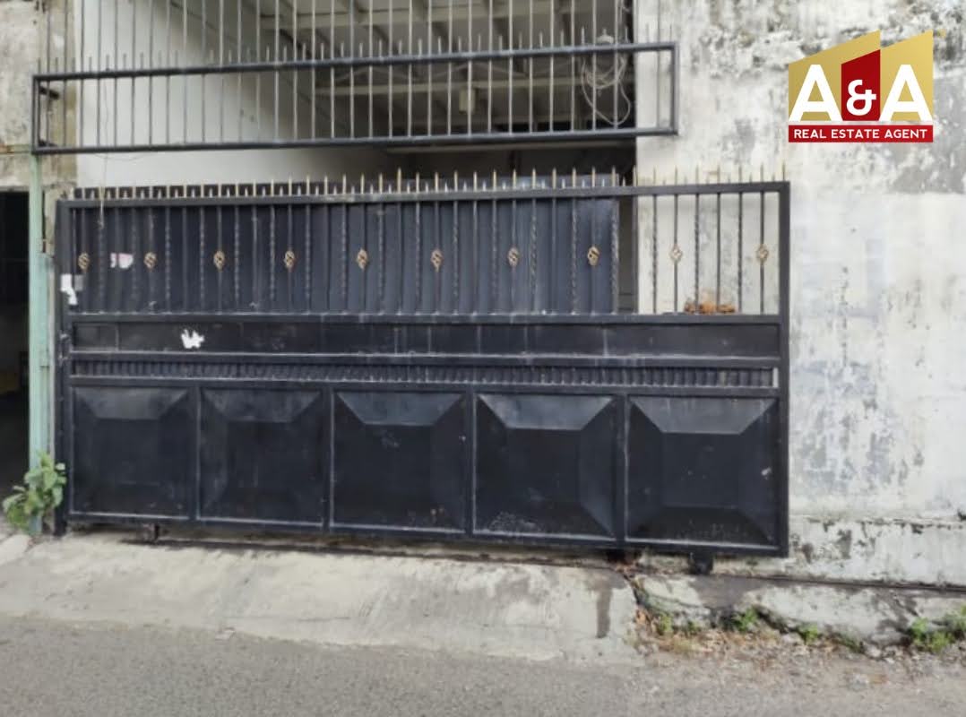 *Dijual Rumah Petemon Barat Surabaya Selatan* - Image 1
