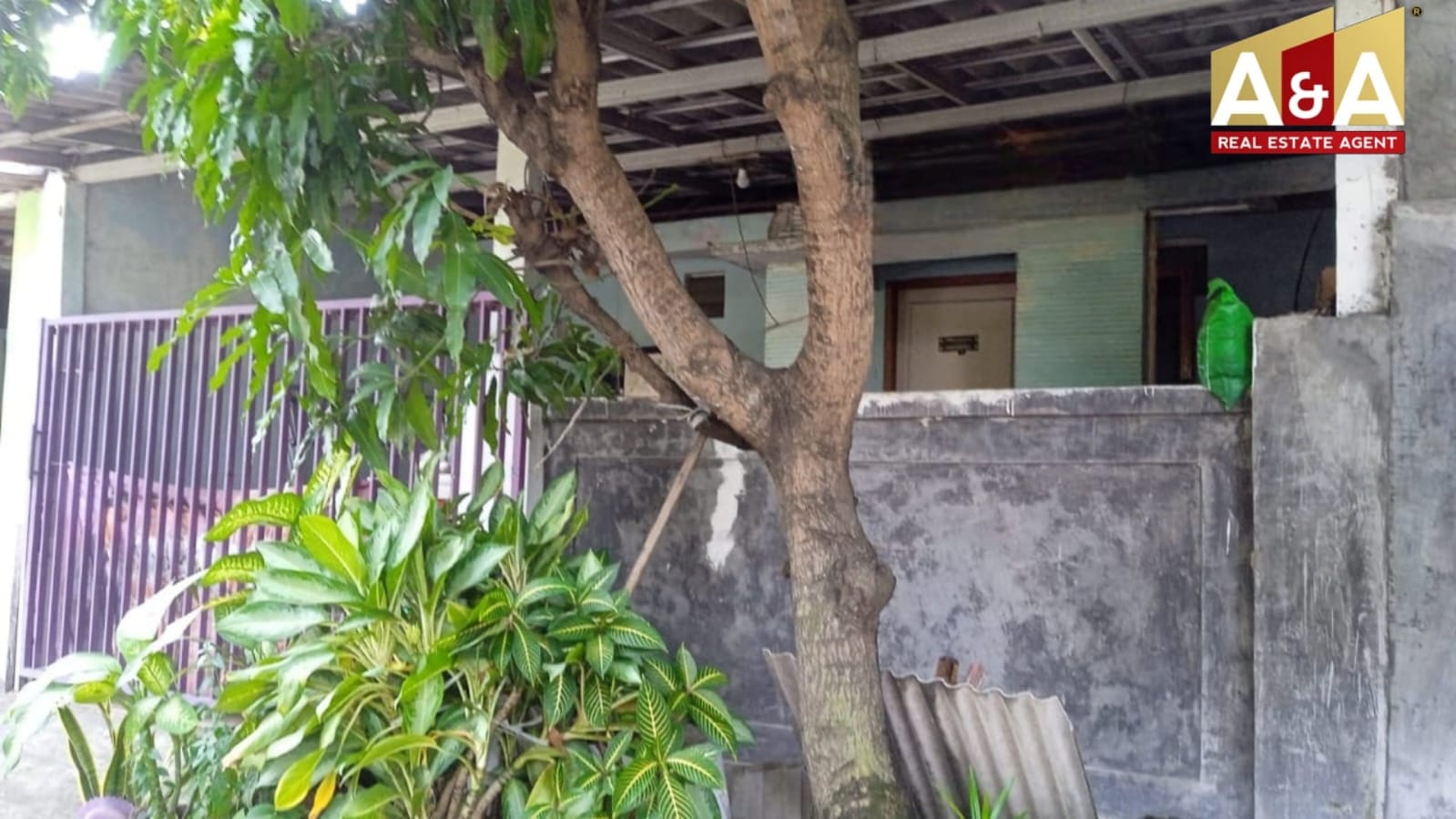 Dijual Rumah Strategis di Oma Indah Menganti Wilayah Surabaya Barat - Image 1