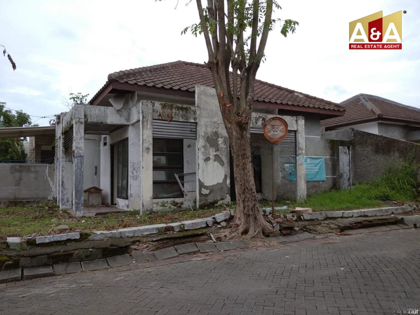 Dijual Rumah Bagus Terawat di Perum Pakal Residence Wilayah Surabaya Barat - Image 1