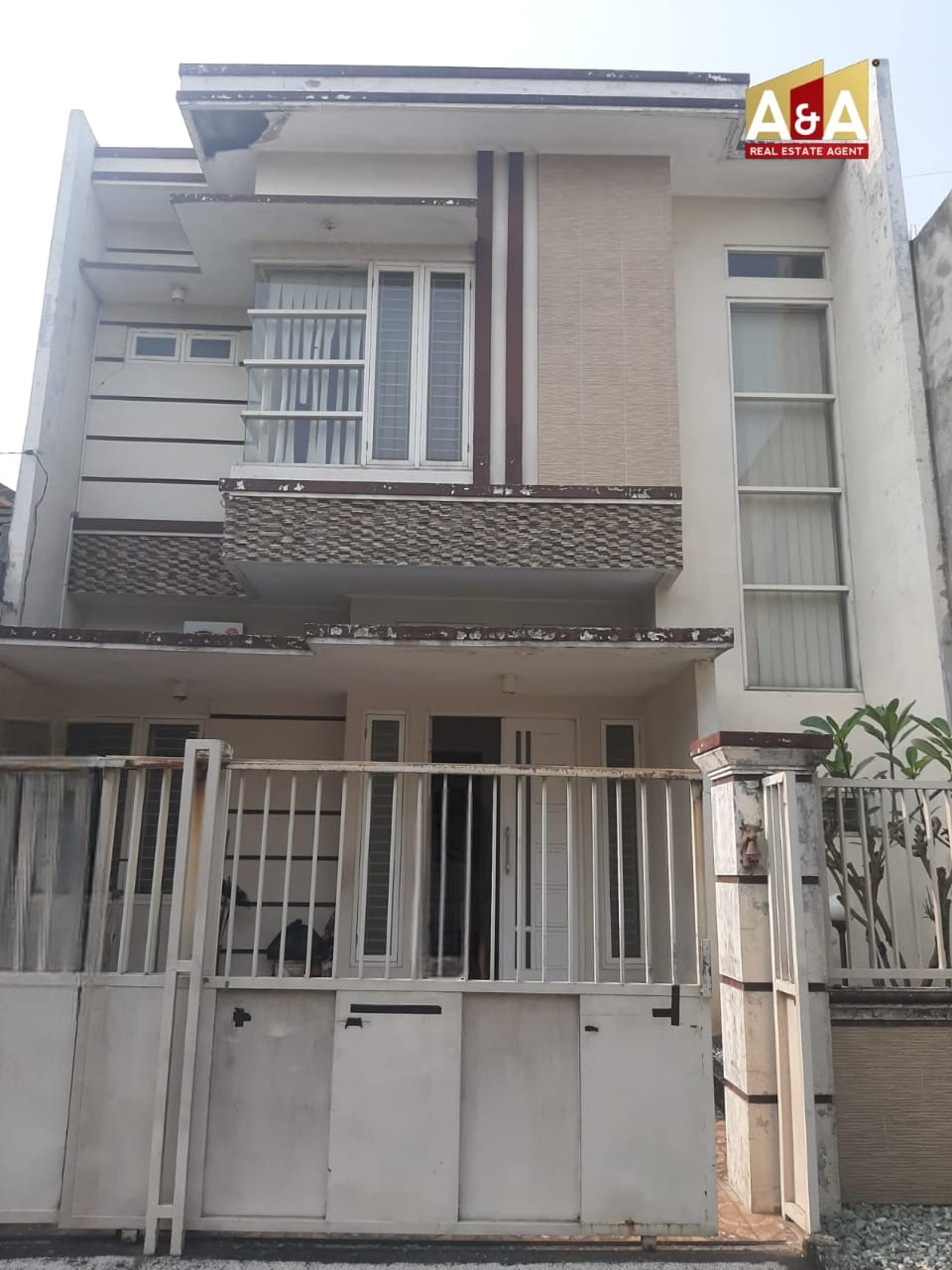 Dijual Rumah Nyaman Strategis di Pondok Mutiara Wilayah Sidoarjo - Image 1