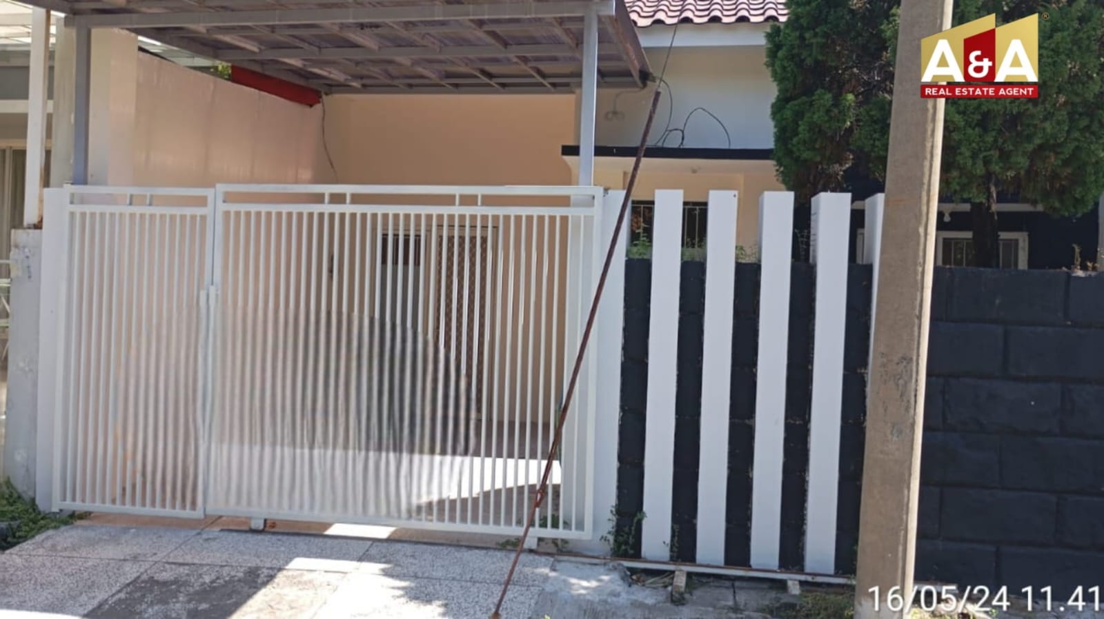 Disewakan Rumah Nyaman Strategis di Perum Purimas Regency Wilayah Surabaya Timur - Image 1